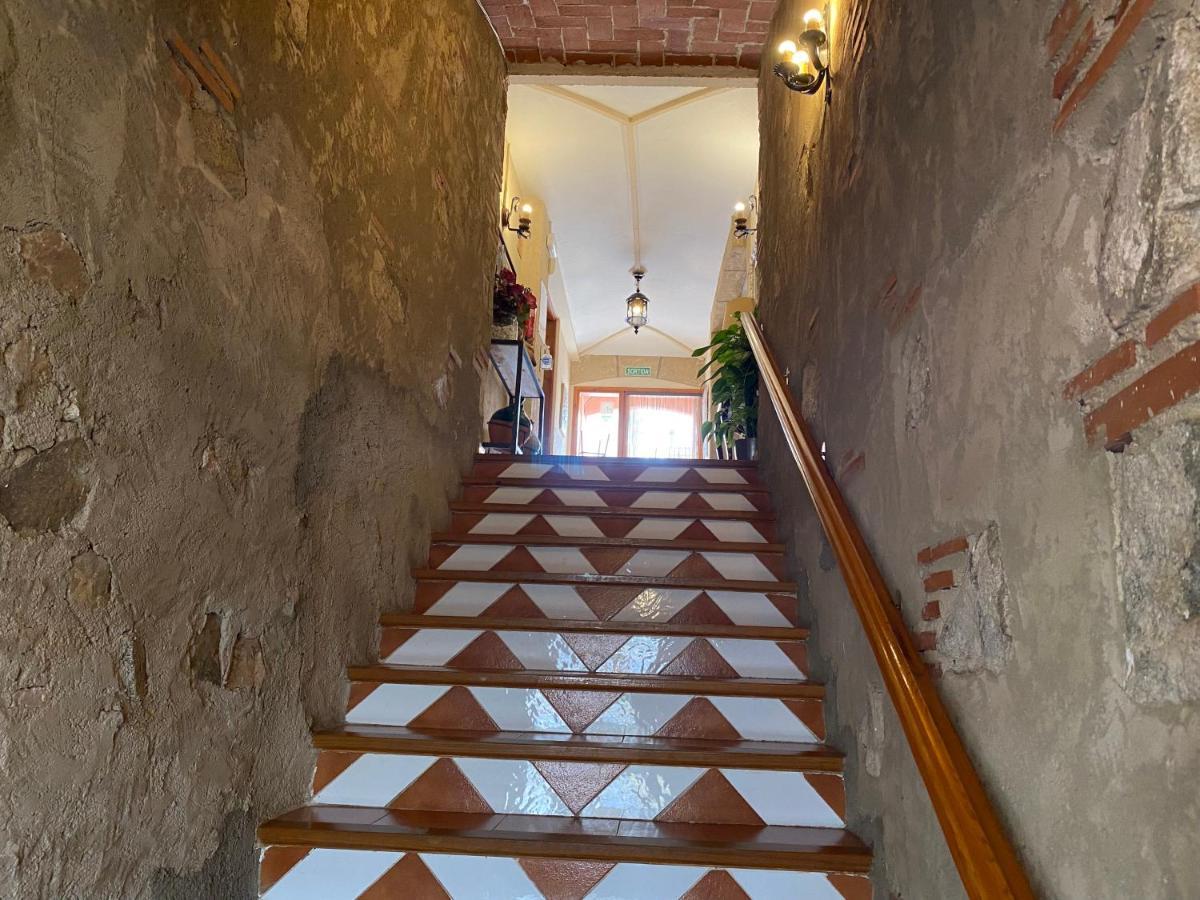 Hotel Rural Cal Amadeu Vilanova de Escornalbou Zewnętrze zdjęcie